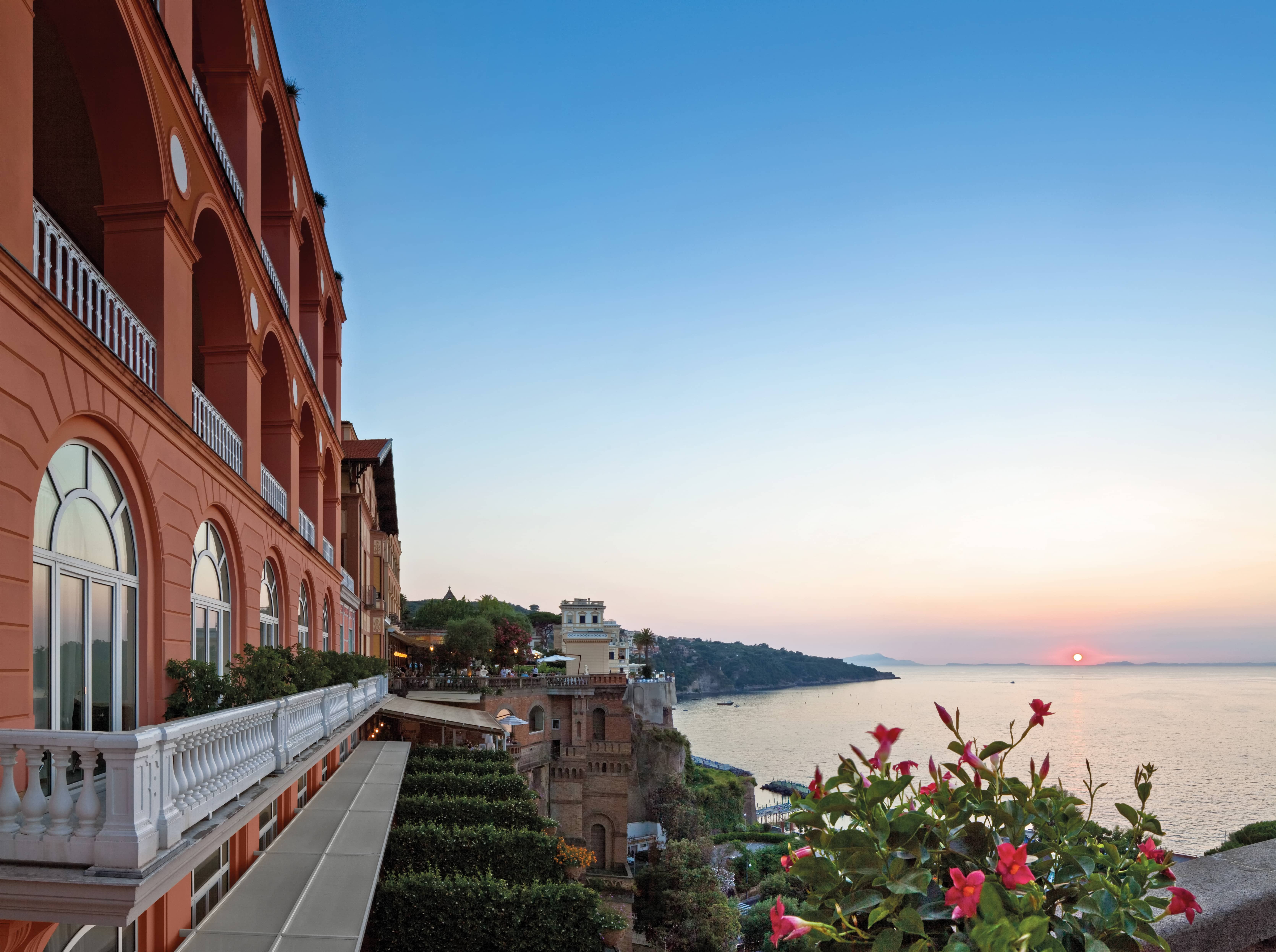 Panorama Sicht Sonnenuntergang Amalfi Küste Hotel Excelsior Vittoria