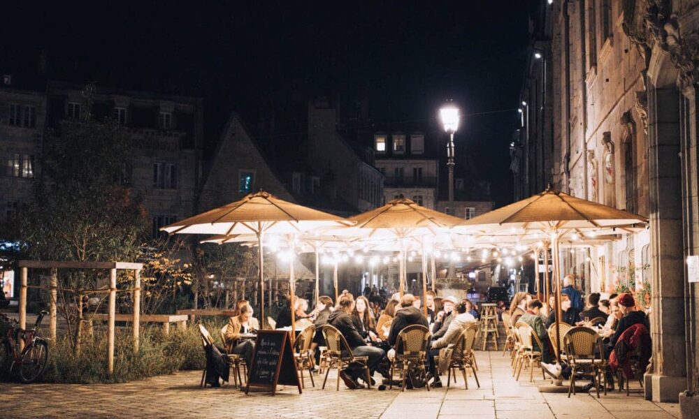 Besancon bei Nacht