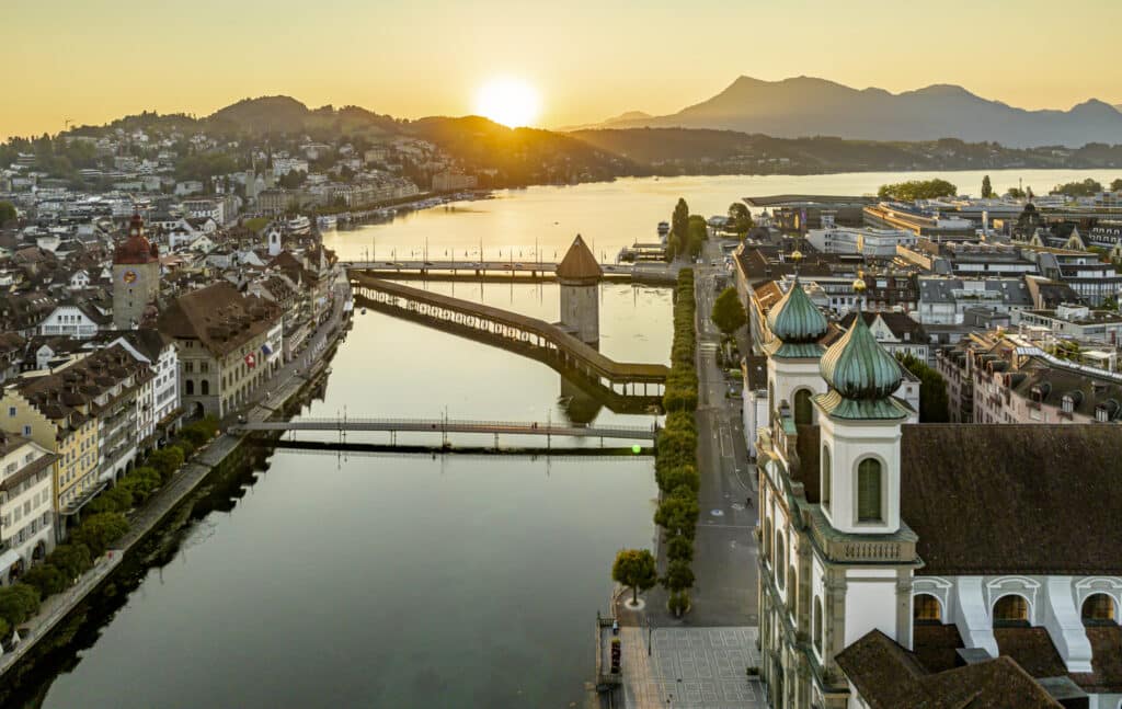 Luzern Panorama Kapellbrücke See Reiseziele Schweiz