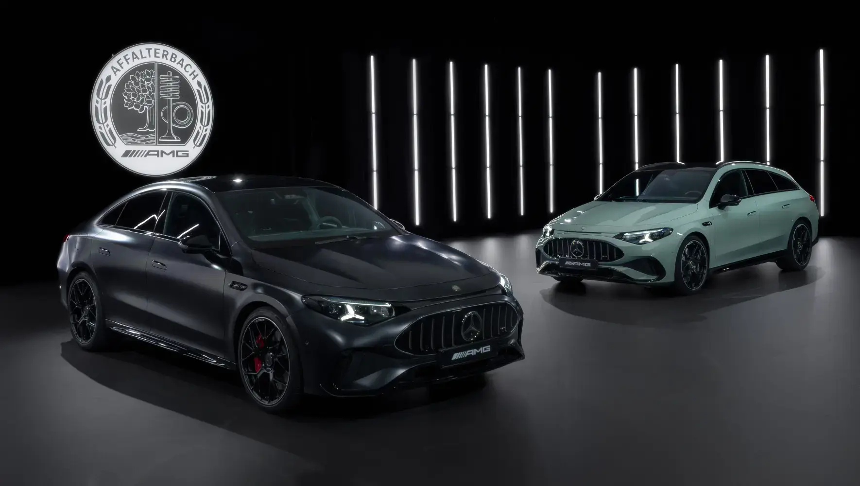 Mercedes-AMG CLA 45 4MATIC+: 680 PS definieren die Kompaktklasse neu Mercedes-AMG CLA 45 4MATIC+ als Limousine und Shooting Brake auf der Rennstrecke