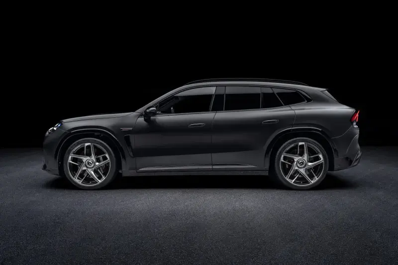Mercedes-AMG GT SUV: Neuer High-Performance Elektro-SUV aus Affalterbach Seitenansicht des Mercedes-AMG GT SUV mit gestreckter Silhouette