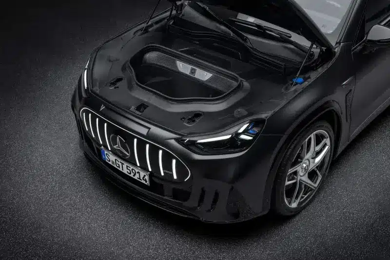 Mercedes-AMG GT SUV: Neuer High-Performance Elektro-SUV aus Affalterbach Frunk unter der Fronthaube des Mercedes-AMG GT SUV dank kompakter Axialflussmotoren